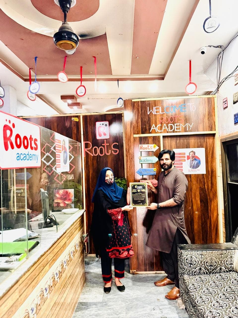 Certificate ceremony — Roots Academy — Roots Academy of Sciences Daska
